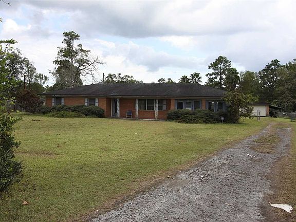 4th image of 13565 Leaning Oaks Dr