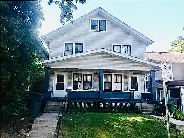 1st image of 39 E Dodridge St