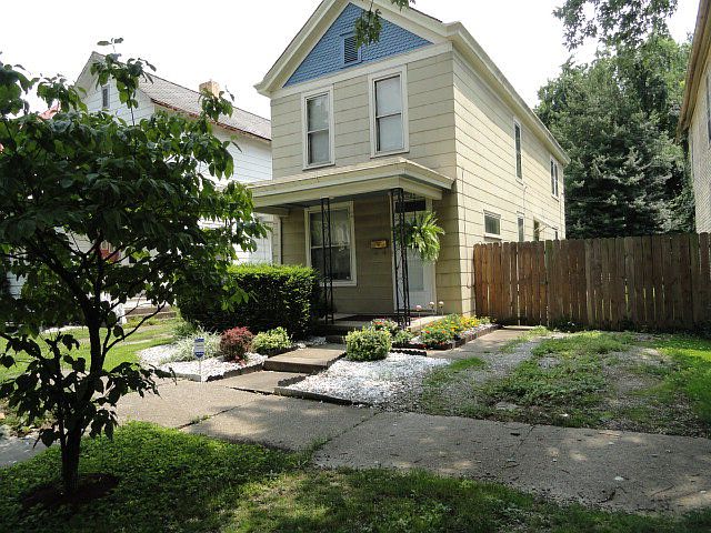 1st image of 1916 Timmonds Ave