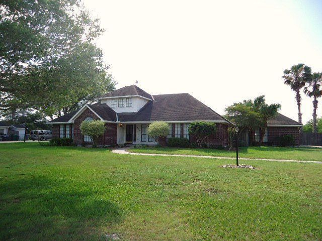 1st image of 314 Kingwood Forest Dr