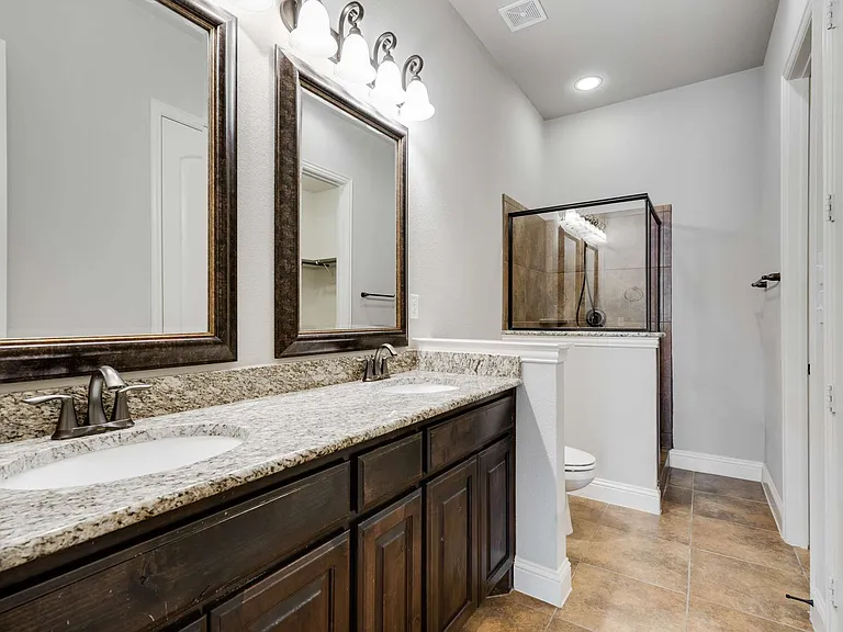 Primary Bathroom on the 1st floor