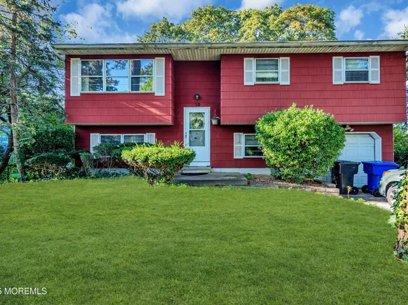 30 Russell Street, Toms River, NJ 08753