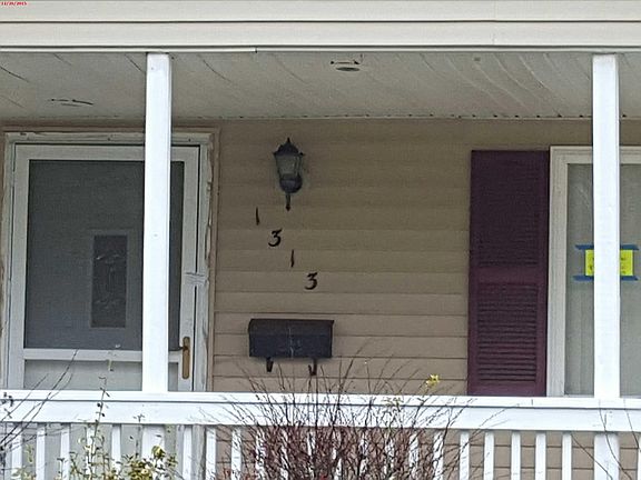 2nd image of 1313 Blossom Ave