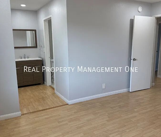 38500 Paseo Padre Pkwy #301 — Photo 19