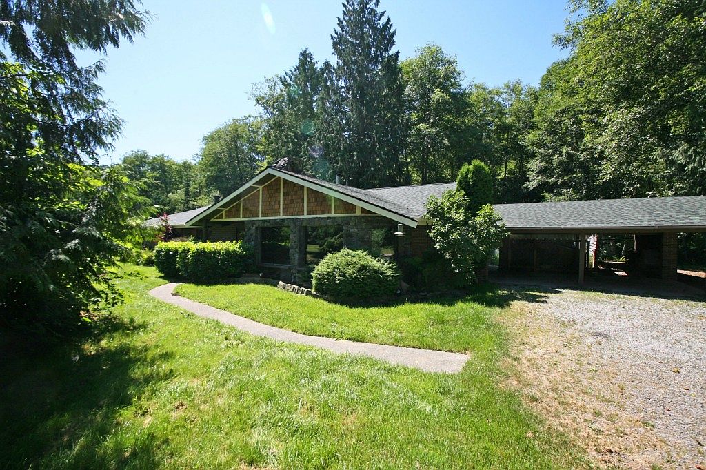 24677 Big Valley Rd NE, Poulsbo, WA 98370 Zillow