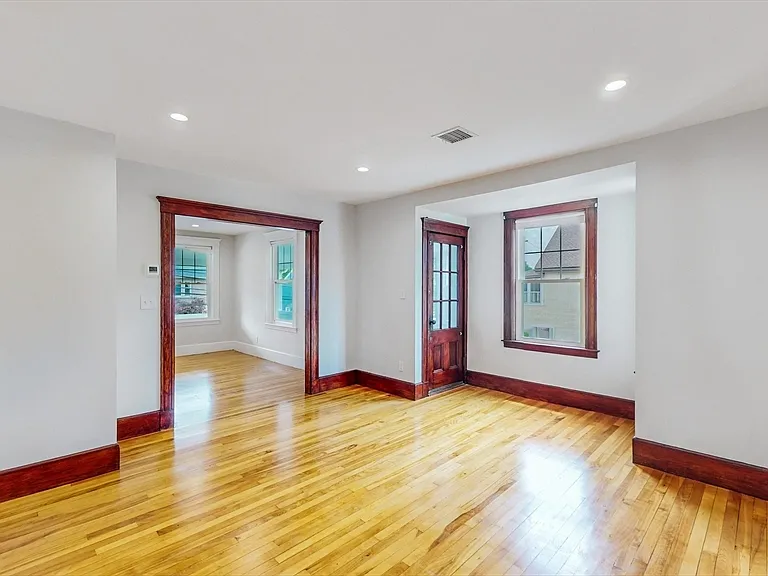 20 Harrington St #2 — Photo 13