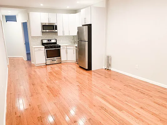 Rented by Ulas Real Estates Inc | media 7