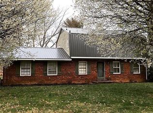 3300 Martindale Dr, Johnson City, TN 37601