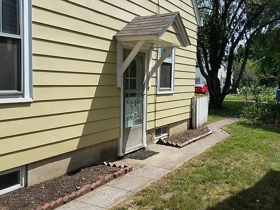 3rd image of 109 N 45th St