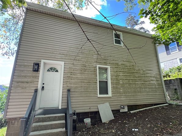14 Dickson Rd