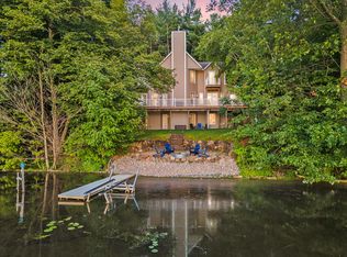 3635 Bayview Dr, Allegan, MI 49010