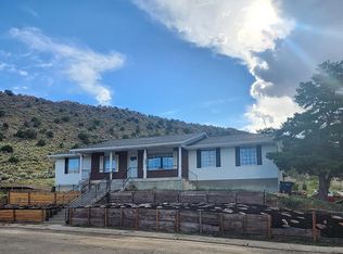 1511 N Hilltop Dr, Vernal, UT 84078