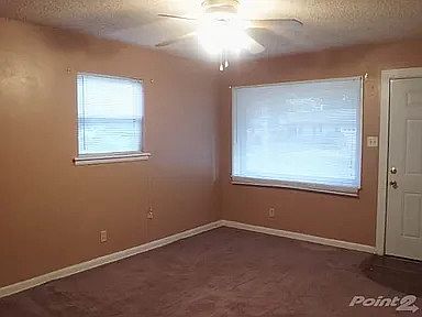 4th image of 5009 Glenview Blvd