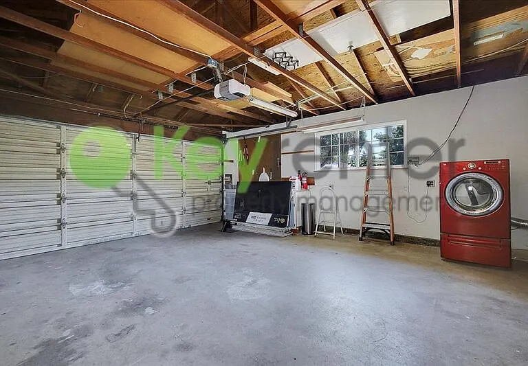 6140 Pinecreek Way — Photo 36