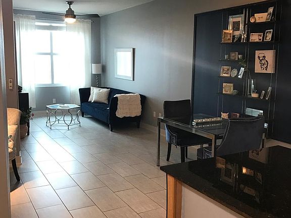 2nd image of 1120 E Kennedy Blvd Unit 1422
