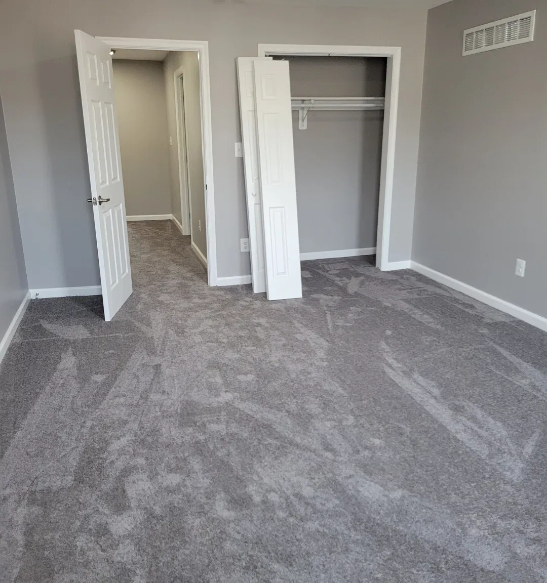 126 N Port St — Photo 3