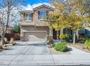 932 Lakeview Dr, Dayton, NV