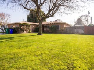1047 Vandalia Avenue, Porterville, CA 93257