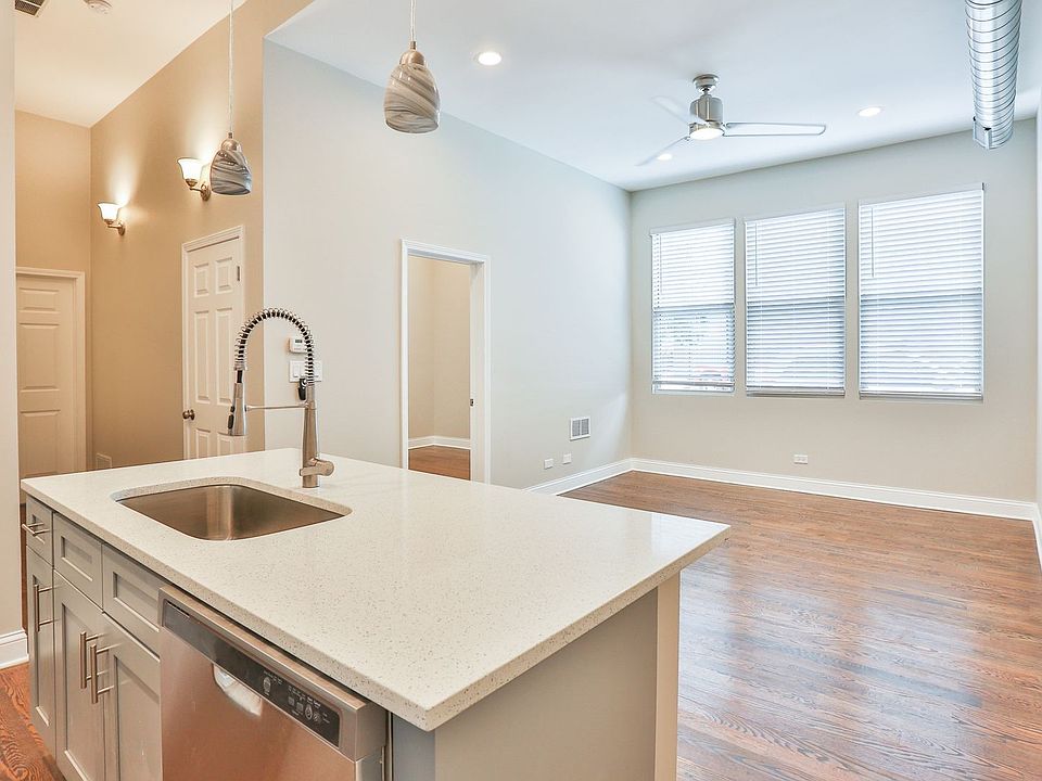 1st image of 2501 W Cortland St #1R