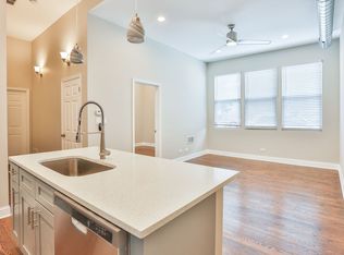 2501 W Cortland St #1R, Chicago, IL 60647