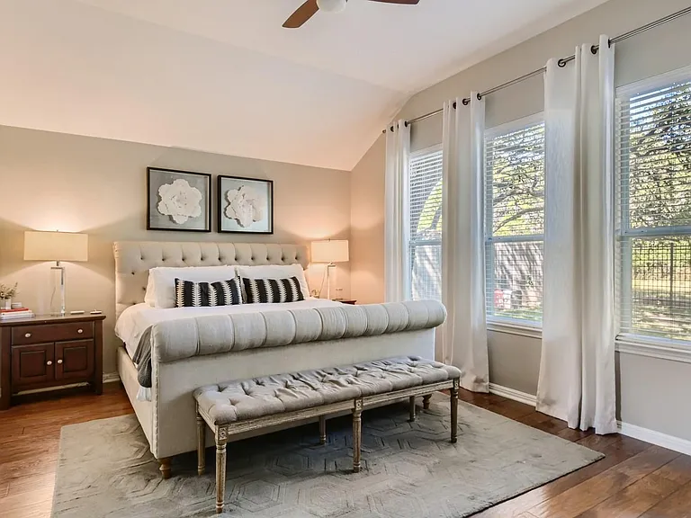 9013 Ovalla Dr — Photo 12