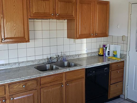 New kitchen counter and sink.