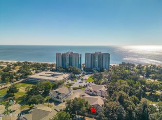 2252 Beach Dr APT 2401, Gulfport, MS 39507