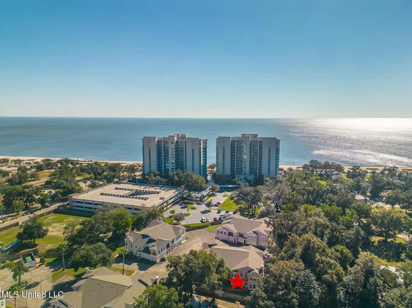 2252 Beach Dr APT 2401, Gulfport, MS 39507