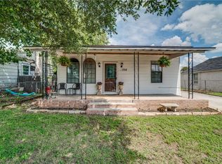 1715 E Harvey Ave, Fort Worth, TX 76104