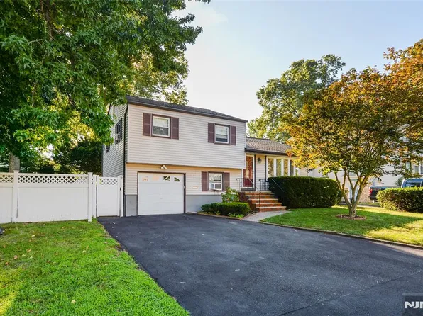 151 1st Street, Bergenfield, NJ 07621