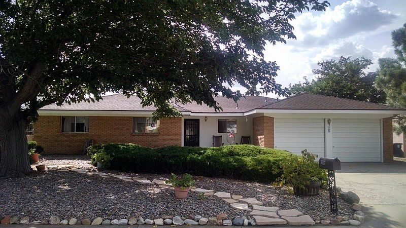 1st image of 2105 Marie Park Dr NE