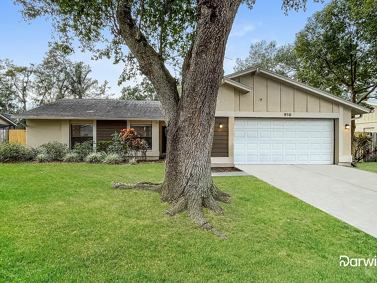 610 Shady Nook Dr — Photo 1