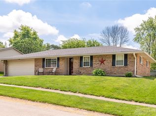 4932 Arrowview Dr, Dayton, OH 45424