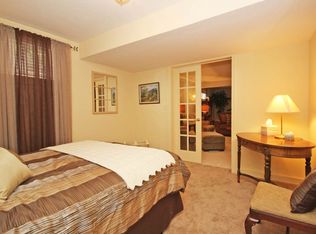 3500 Deer Run Dr, Springfield, IL 62711