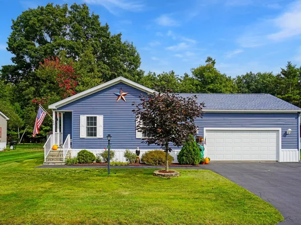 46 Candlewood Drive, Lyman, ME 04002