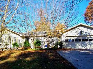 5229 Sanlee Ln, Dunwoody, GA 30360