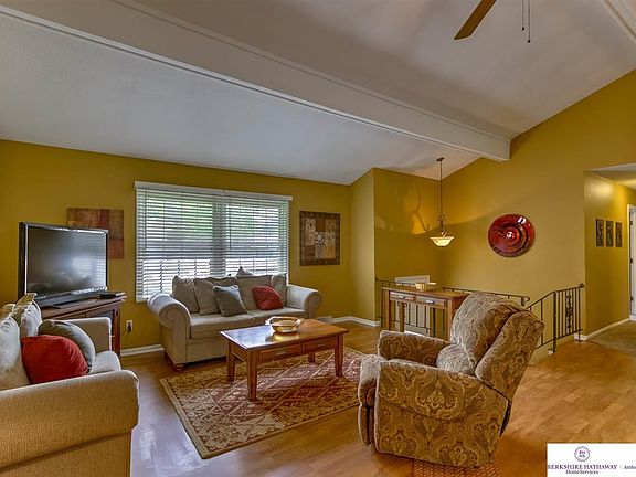 5th image of 12230 Crawford Cir