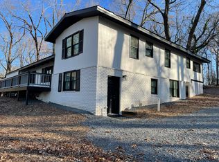 900 Jones Rd, Roswell, GA 30075