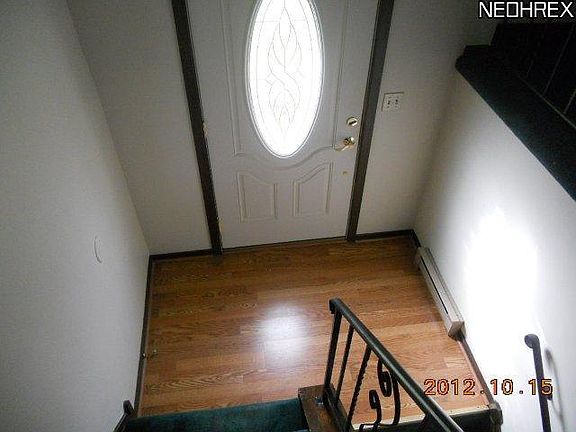2nd image of 549 Pepperwood Dr
