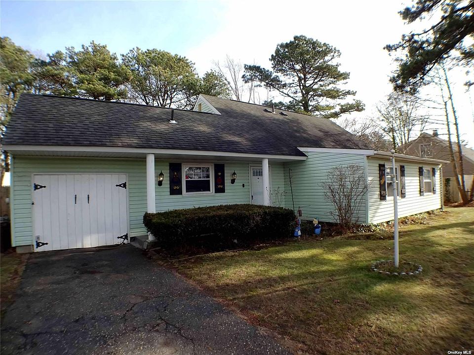 1st image of 17 Lacebark Ln