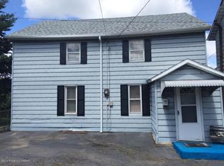 182 S Manhattan Ct, Hazleton, PA 18201