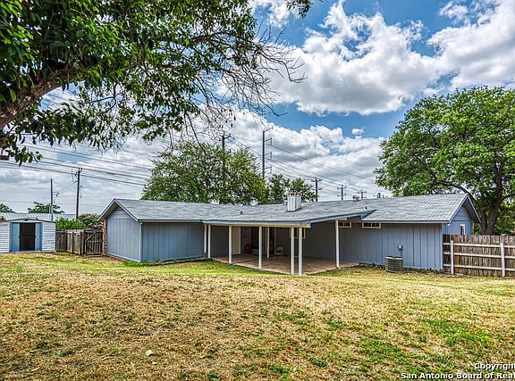 4th image of 5903 Clearbrook Dr