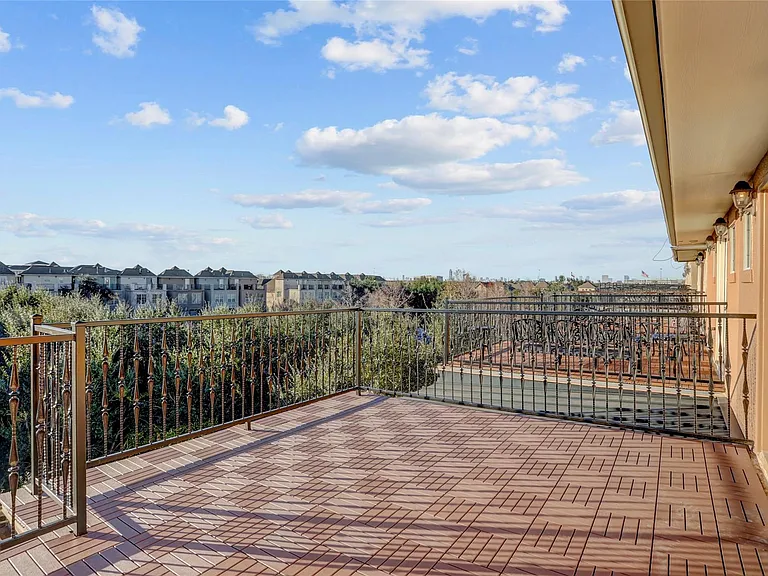 9133 Creekstone Lake Dr — Photo 26