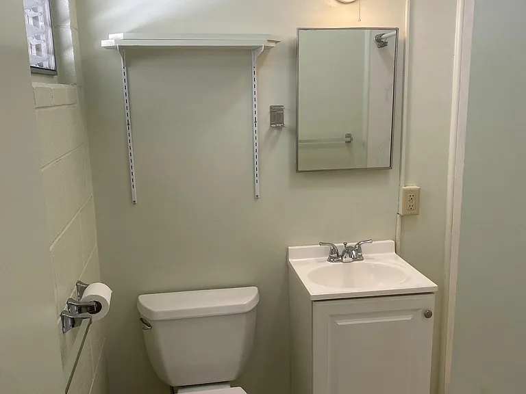1551 Wilder Ave — Photo 5