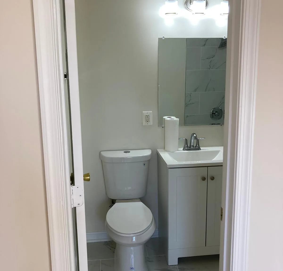 2 bed, 1.5 bath, 785 sqft, $2,600 — Photo 2
