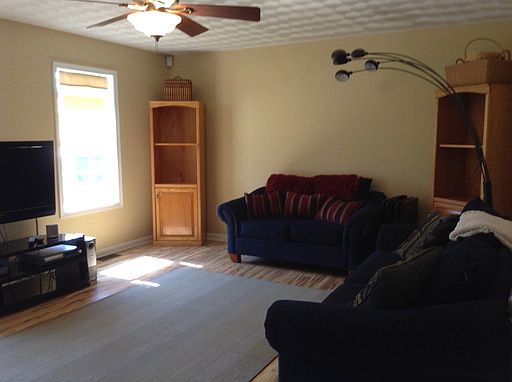 2nd image of 102 Craig Ave