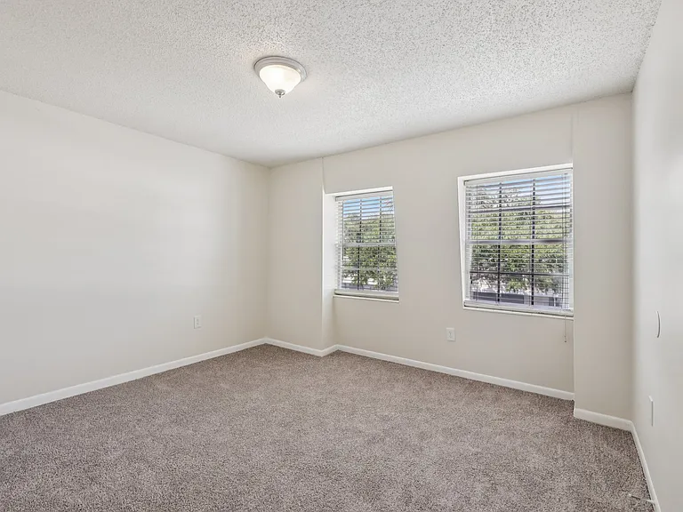 The Park at Chesterfield Apartment Homes — Photo 61