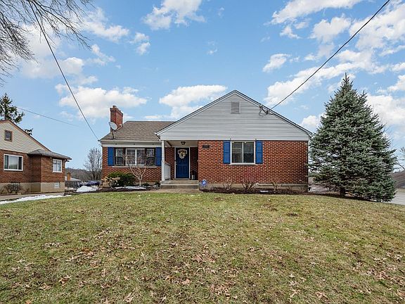 2nd image of 6400 Elwynne Dr