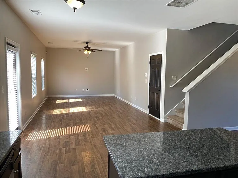 2392 Newbury Oaks Ct — Photo 11