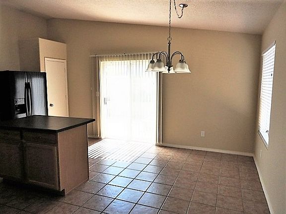 4th image of 3798 Cattle Dr NE
